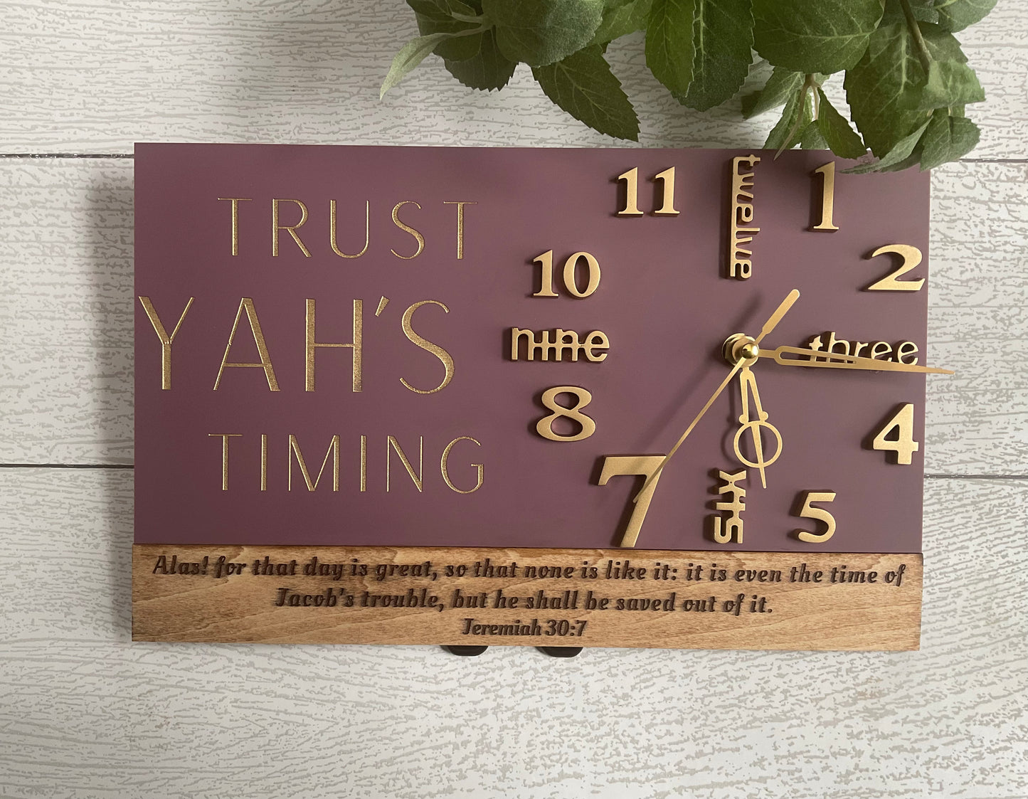 Trust YAH’S Timing Desk Clock